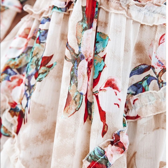 COPY - NWT Zida Floral Ruffle Tiered Cutout Dress… - Picture 4 of 9